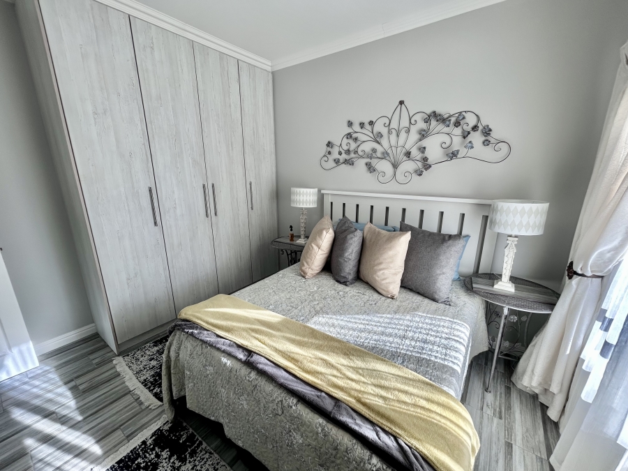 3 Bedroom Property for Sale in Marina Martinique Eastern Cape